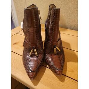 Louise et Cie Women's Brown Leather Ankle Boots Size 9.5 With Gold Detail